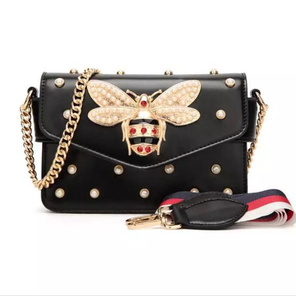 hautehina Handbags - 🎉HP🎉Brand new rare Bee clutch/crossbody